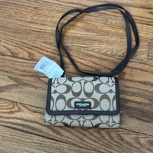 Coach wallet crossbody